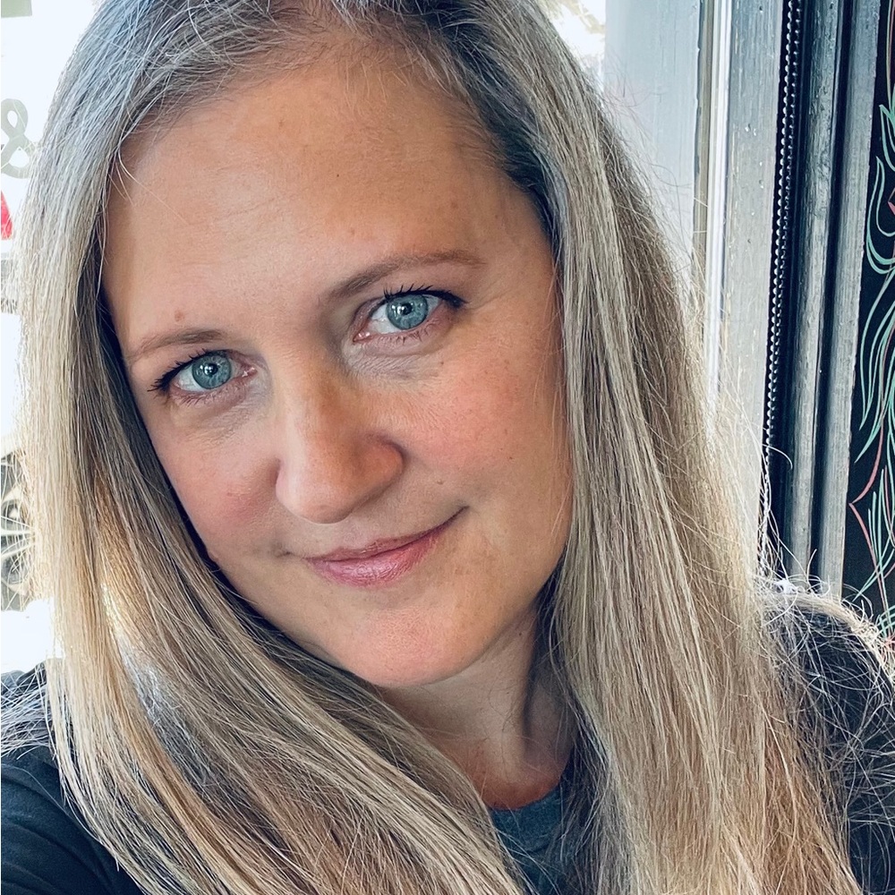 Meet your Posher, Cat